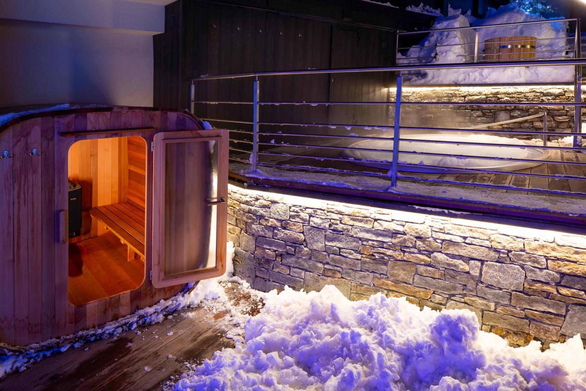 Le Lana Hotel Courchevel Bagian luar foto