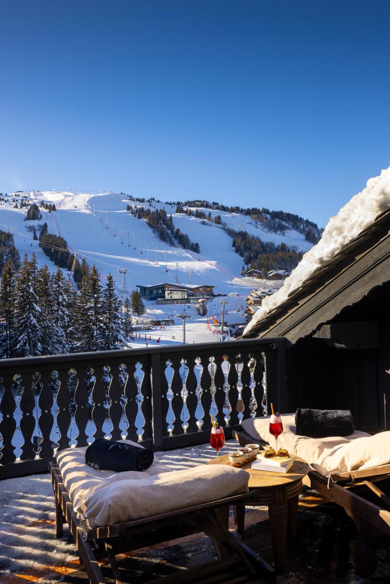 Le Lana Hotel Courchevel Bagian luar foto